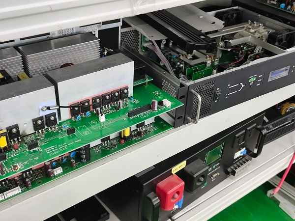 A Static Transfer Switch (STS) is a device commonly used in power systems to automatically switch power inputs in the ev